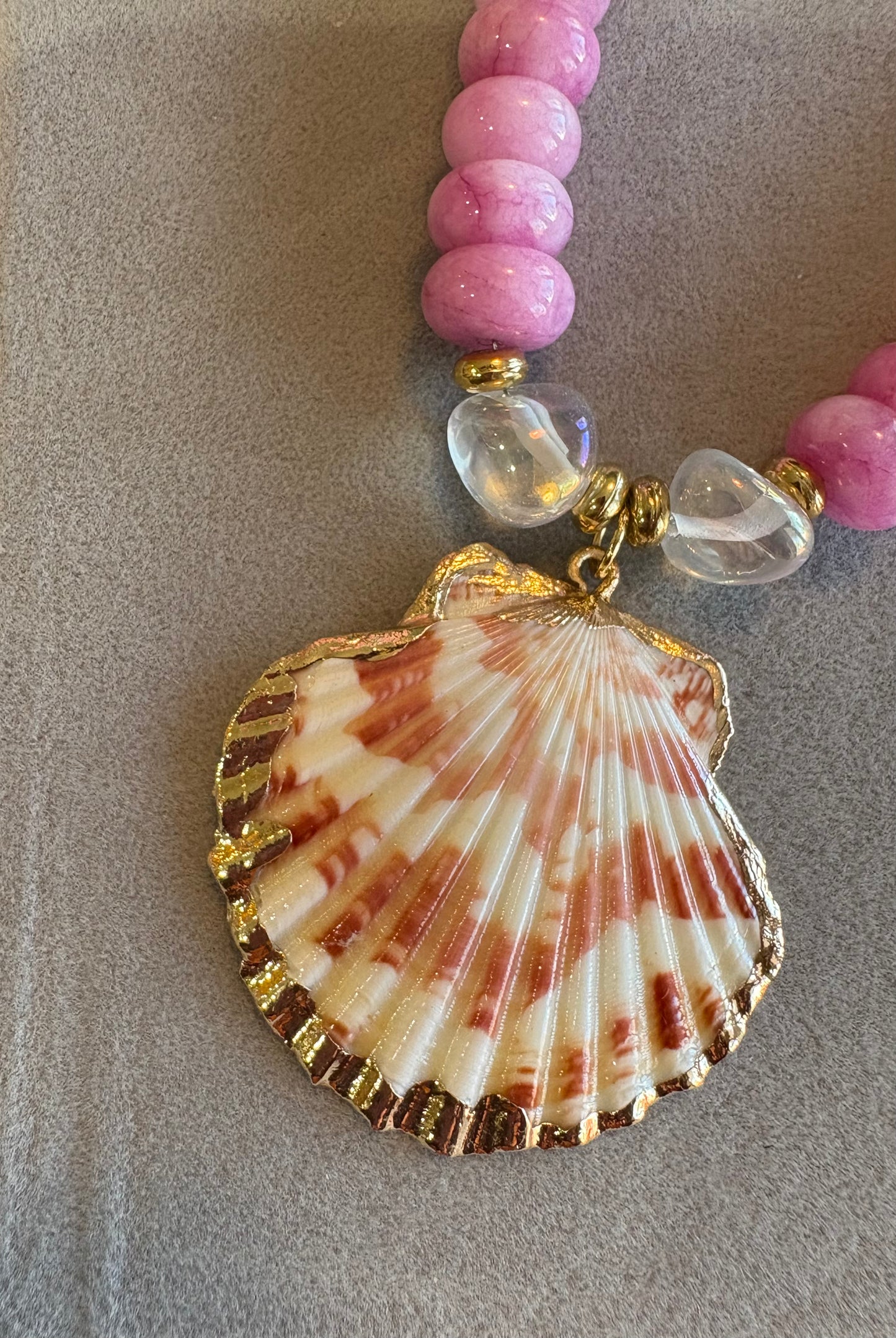 Pink Seashell Jade Necklace