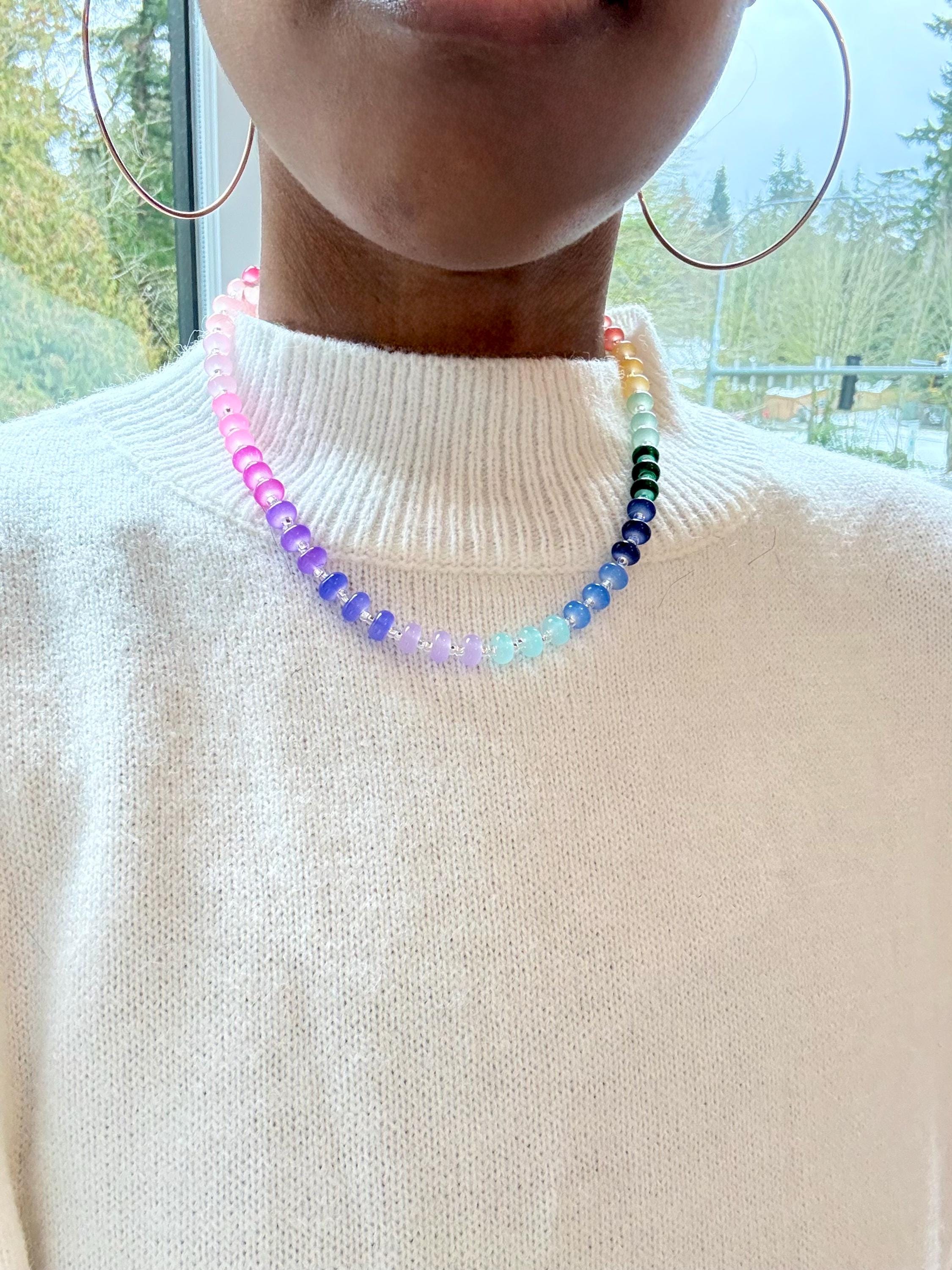 Collar de cuentas Rondelle | Cuentas Rondelle arcoíris | Joyería de moda con cuentas de semillas Miyuki de 18,5" y regalos llamativos para ella